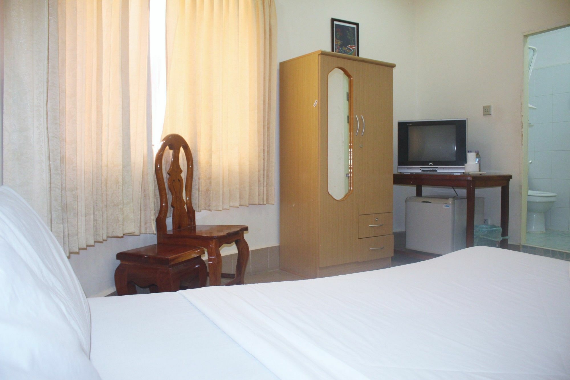 Shang Hai Guesthouse Баттамбанг Экстерьер фото